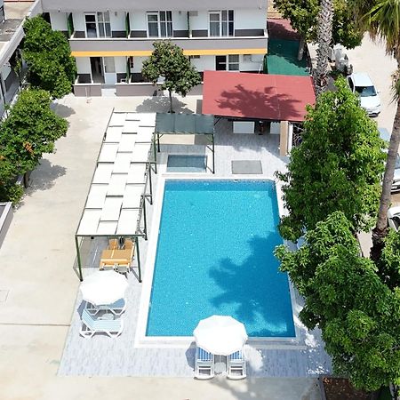 Hillside Apart Hotel Extérieur photo