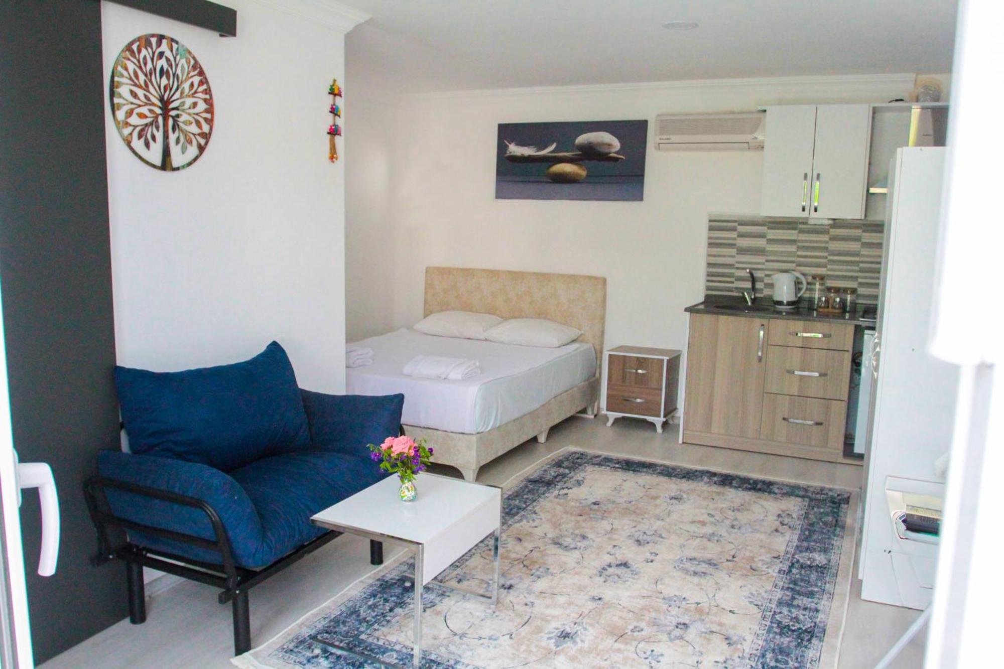 Hillside Apart Hotel Extérieur photo