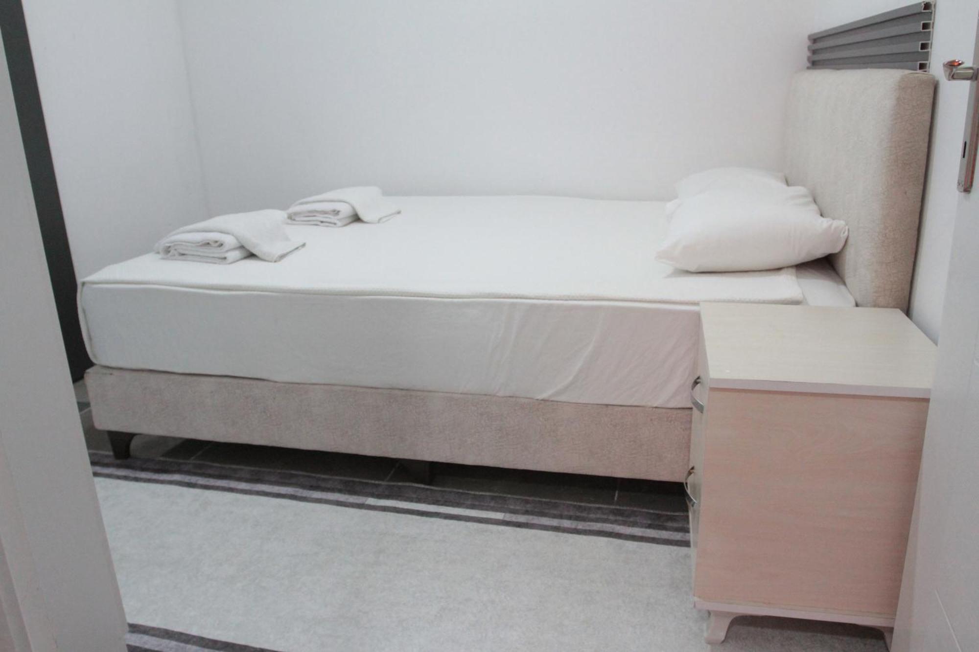 Hillside Apart Hotel Extérieur photo