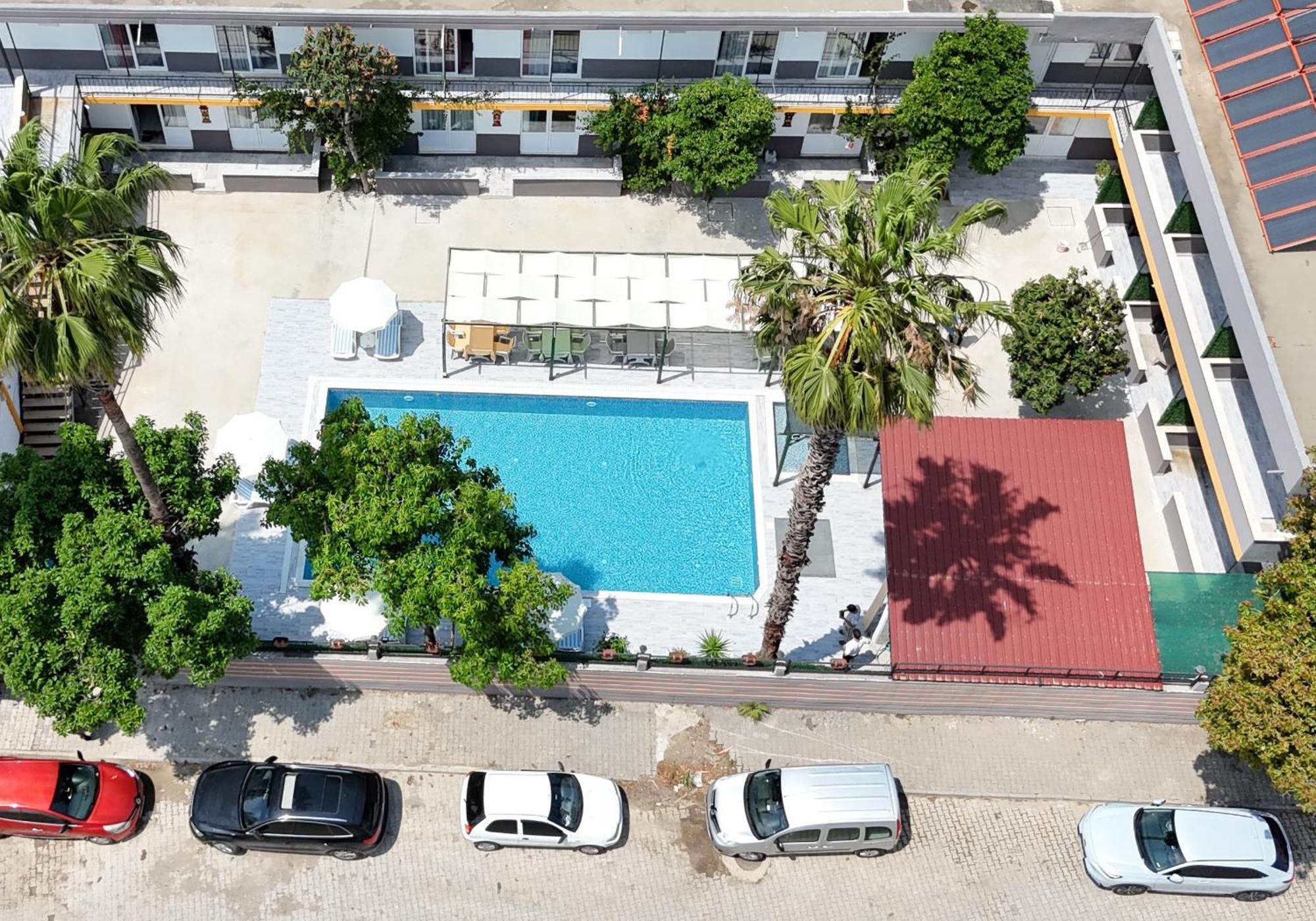 Hillside Apart Hotel Extérieur photo